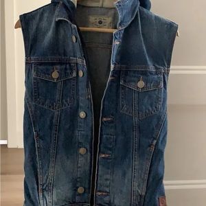Zara sleeveless jean jacket with hoodie